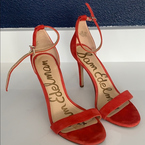 Sandals - Picture 4 of 4